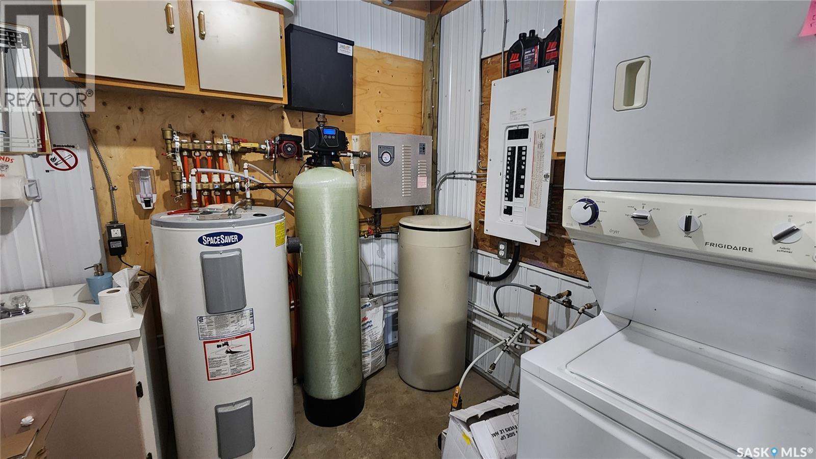 Fairholm Butcher Shop, Parkdale Rm No. 498, Saskatchewan  S0M 1J0 - Photo 4 - SK028068