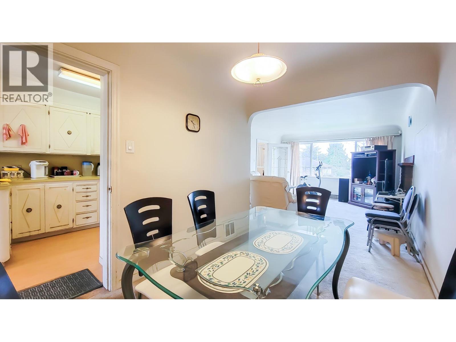 8245 Selkirk Street, Vancouver, British Columbia  V6P 4H8 - Photo 10 - R3087266