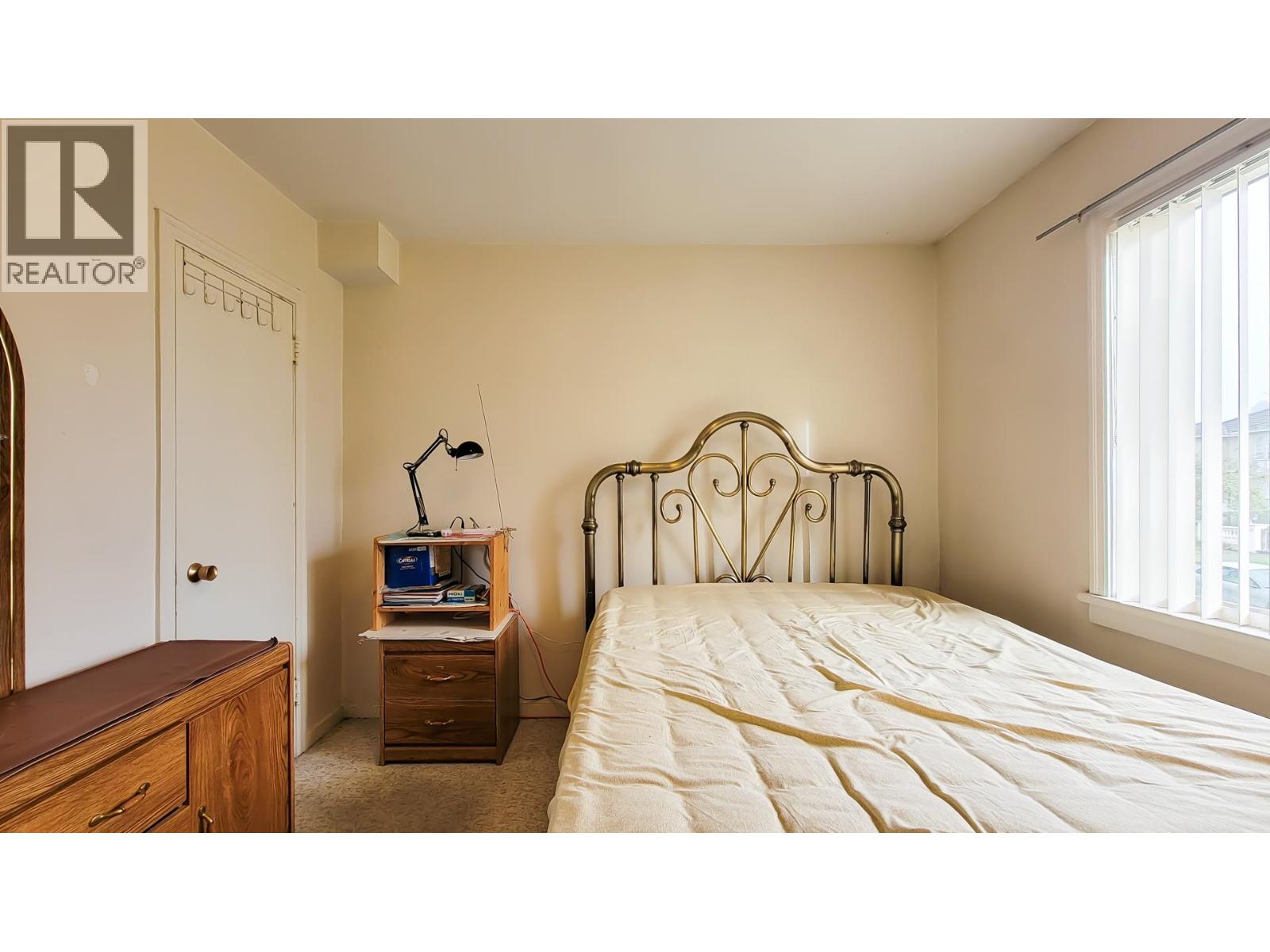 8245 Selkirk Street, Vancouver, British Columbia  V6P 4H8 - Photo 17 - R3087266