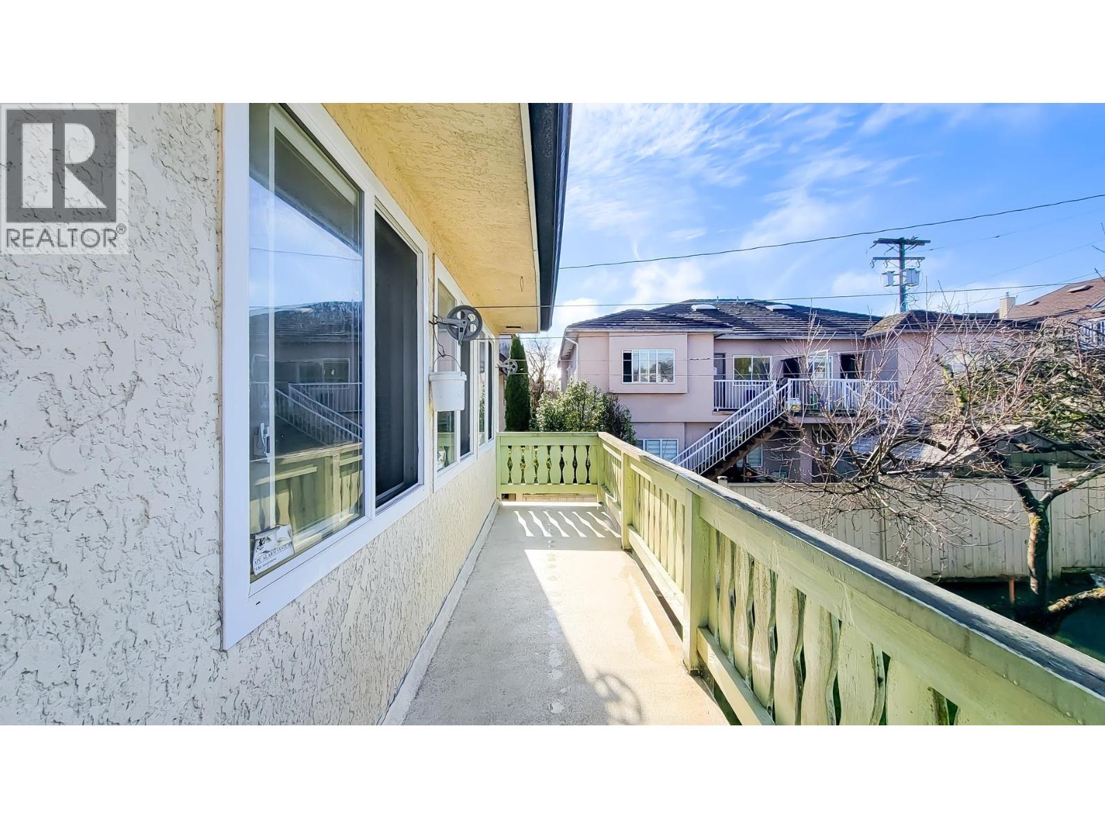 8245 Selkirk Street, Vancouver, British Columbia  V6P 4H8 - Photo 34 - R3087266