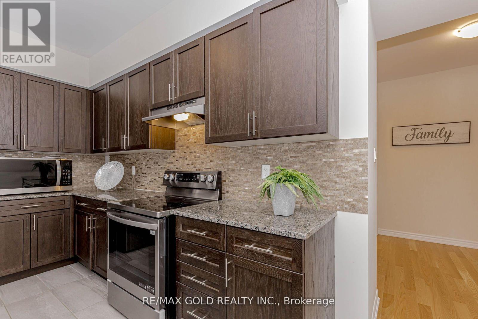 4 Heming Street, Brant, Ontario  N3L 0M5 - Photo 11 - X12767020