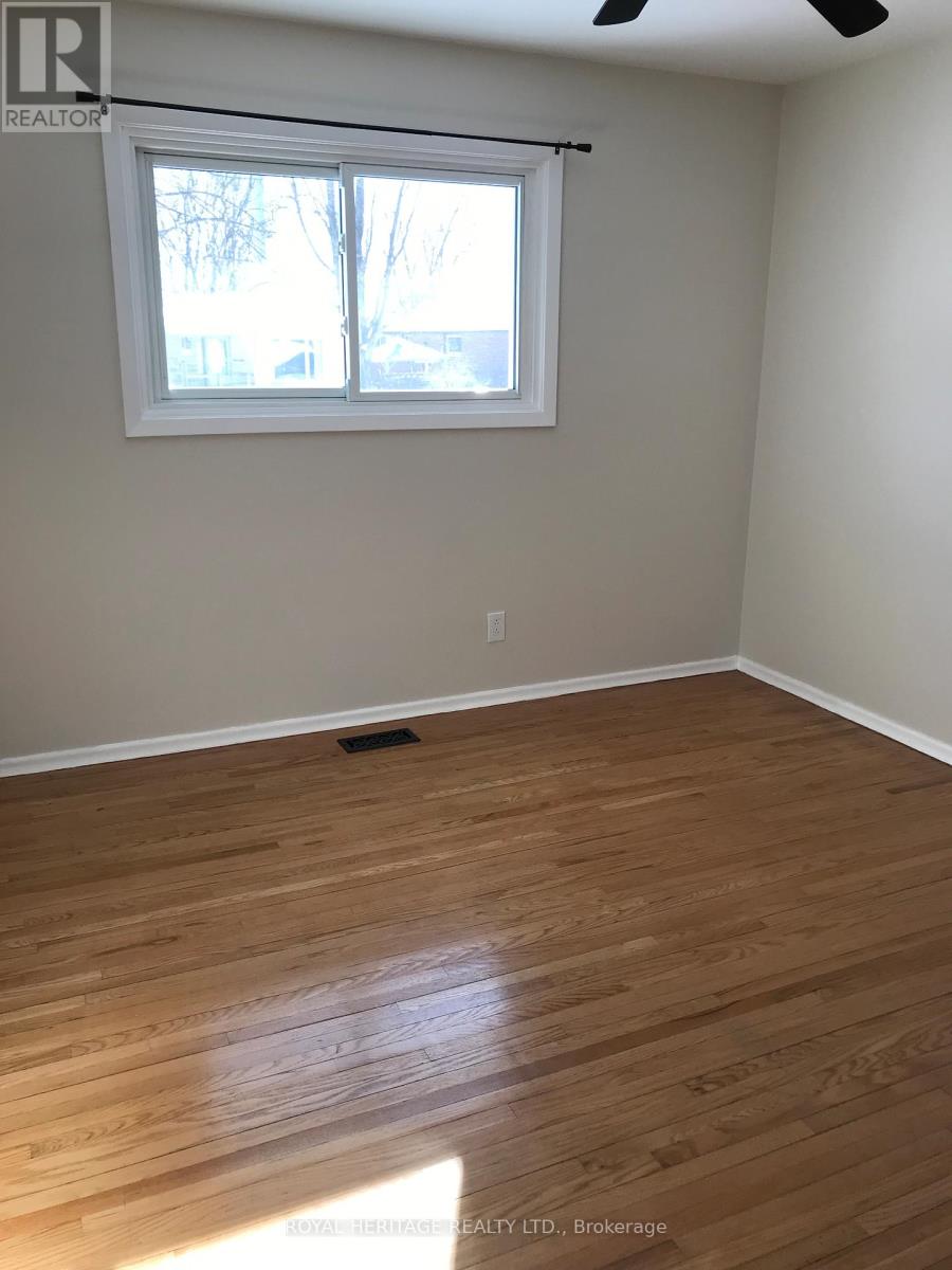 Upper - 900 Ellesmere Avenue, Peterborough, Ontario  K9H 7A7 - Photo 18 - X12767154