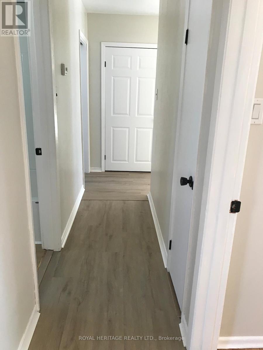 Upper - 900 Ellesmere Avenue, Peterborough, Ontario  K9H 7A7 - Photo 22 - X12767154