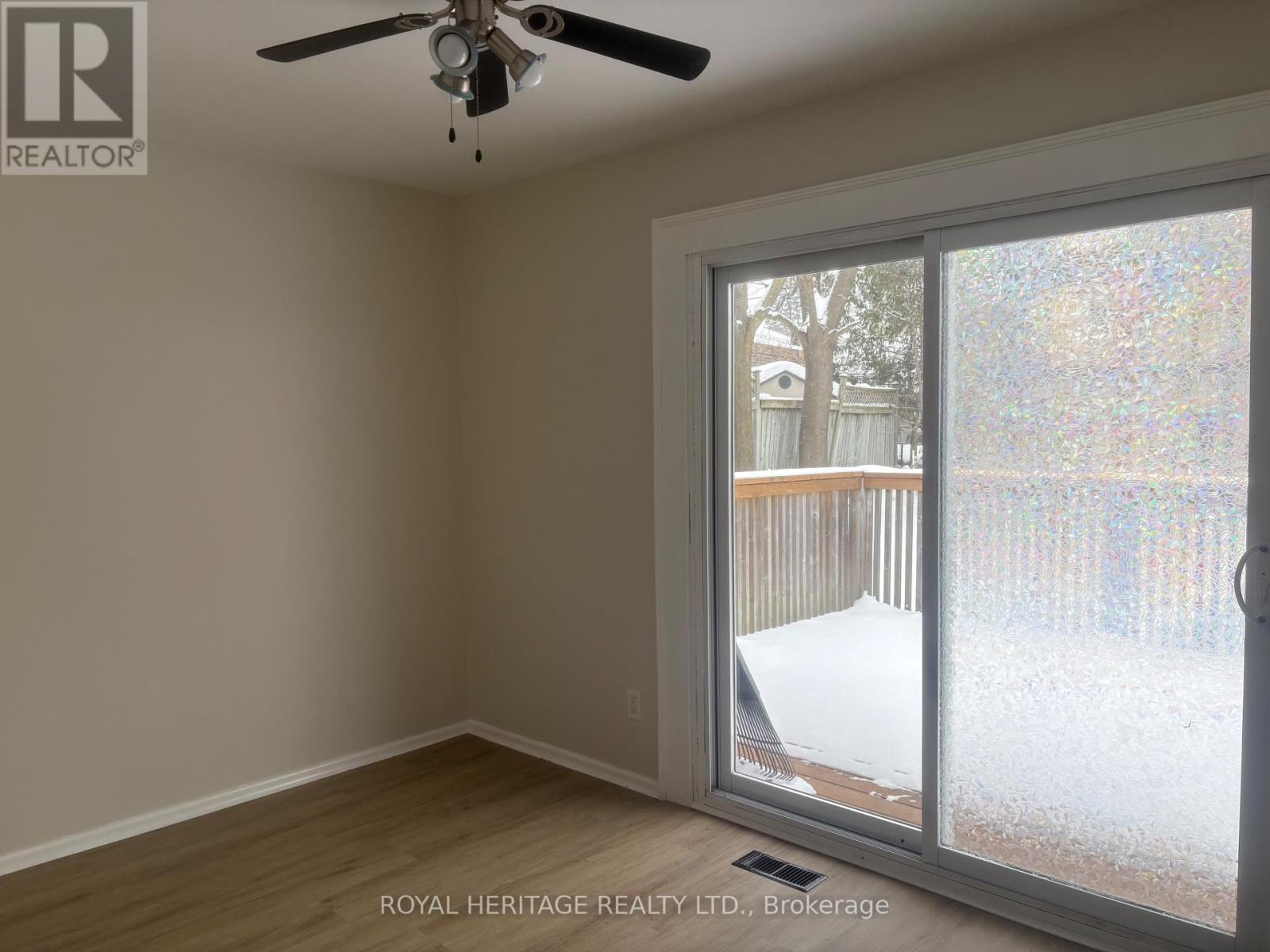 Upper - 900 Ellesmere Avenue, Peterborough, Ontario  K9H 7A7 - Photo 25 - X12767154