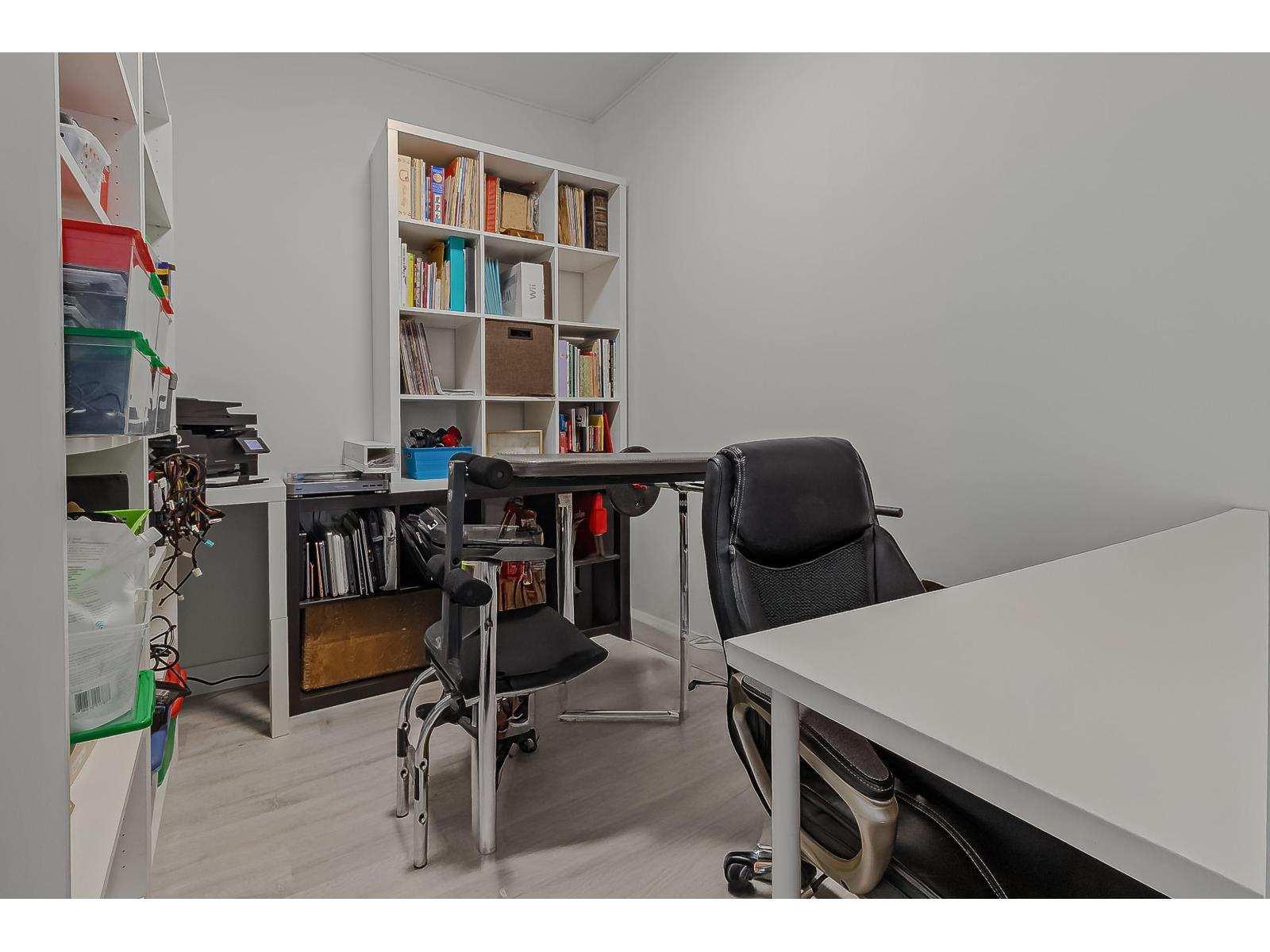 305 32838 Landeau Place, Abbotsford, British Columbia  V2S 0M6 - Photo 17 - R3086602