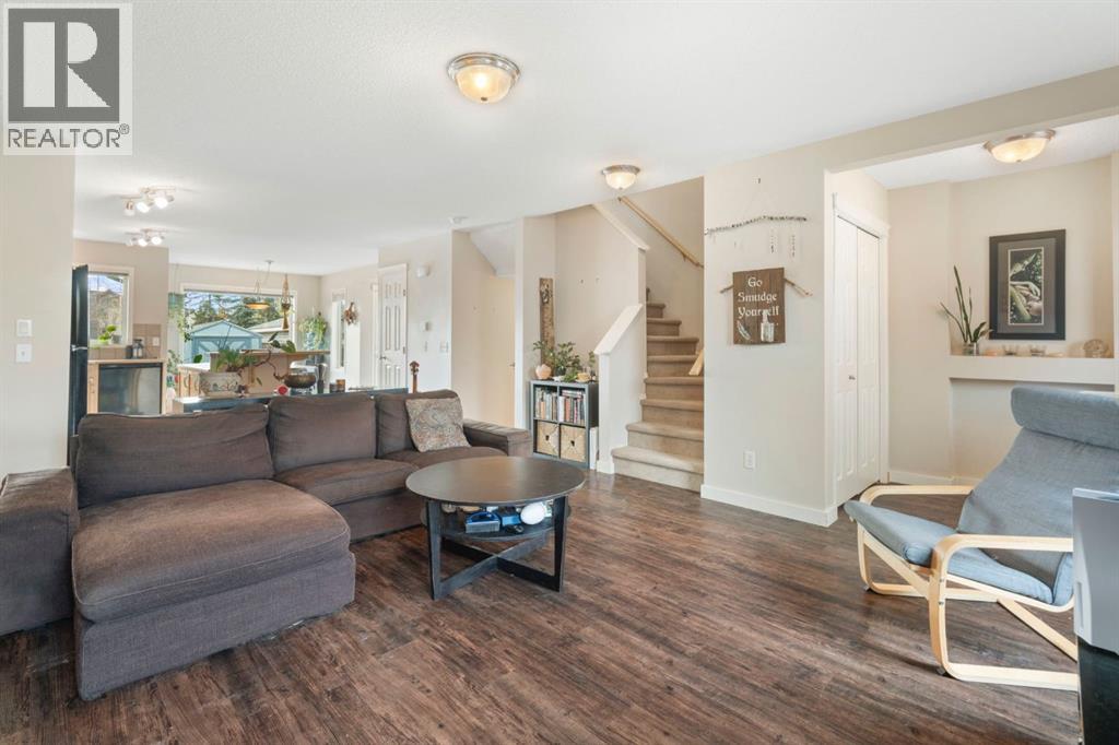 284 Copperfield Heights Se, Calgary, Alberta  T2Z 4R3 - Photo 4 - A2277699