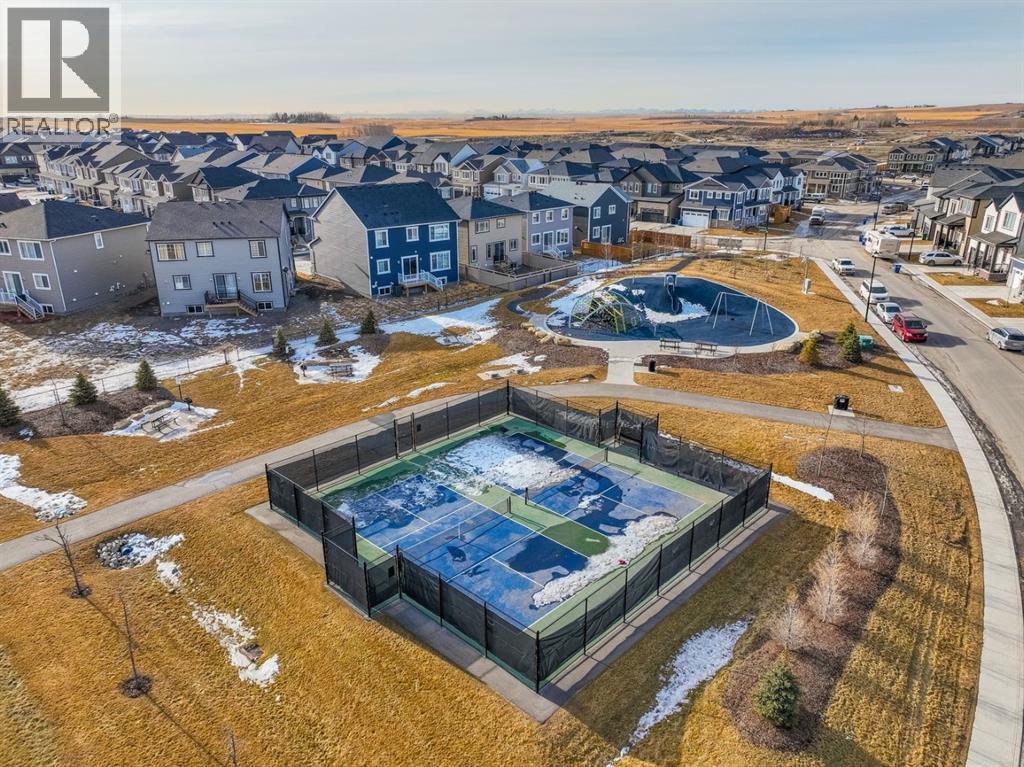 557 Southwinds Close Sw, Airdrie, Alberta  T4B 5L5 - Photo 4 - A2284115