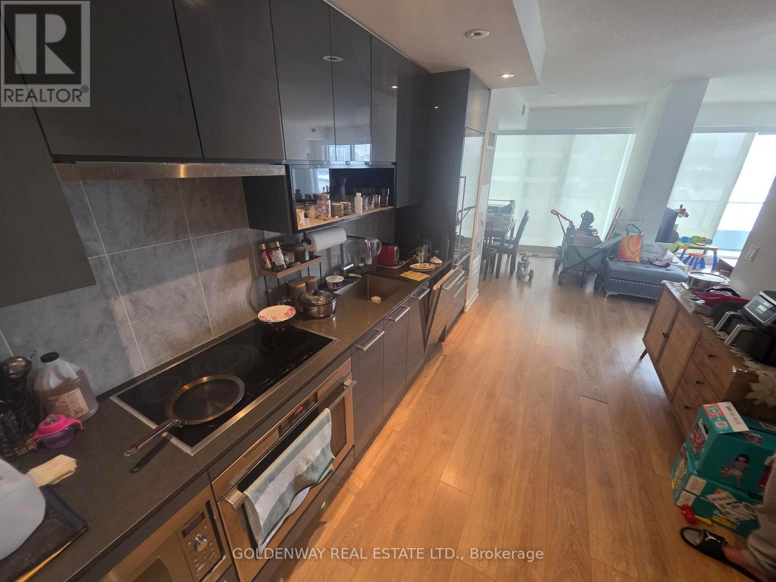 808 - 117 Mcmahon Drive, Toronto, Ontario  M2K 0E4 - Photo 5 - C12767120