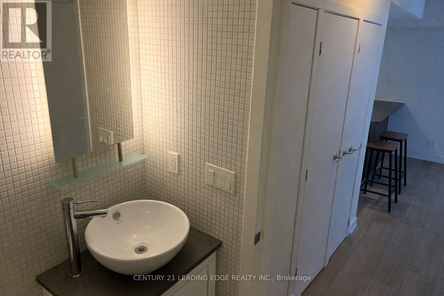 1103 - 8 Colborne Street, Toronto, Ontario  M5E 1E1 - Photo 17 - C12767190