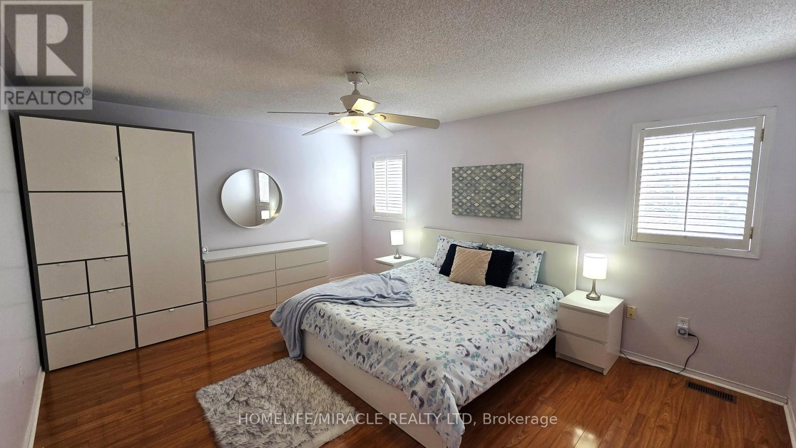 125 Seaside Circle, Brampton, Ontario  L6R 2G9 - Photo 15 - W12760758