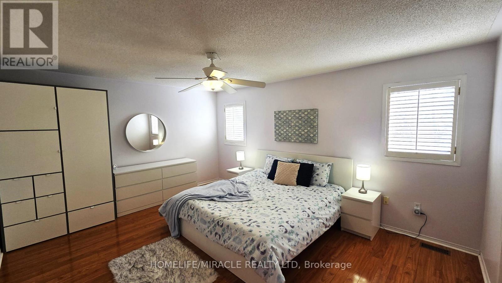 125 Seaside Circle, Brampton, Ontario  L6R 2G9 - Photo 17 - W12760758