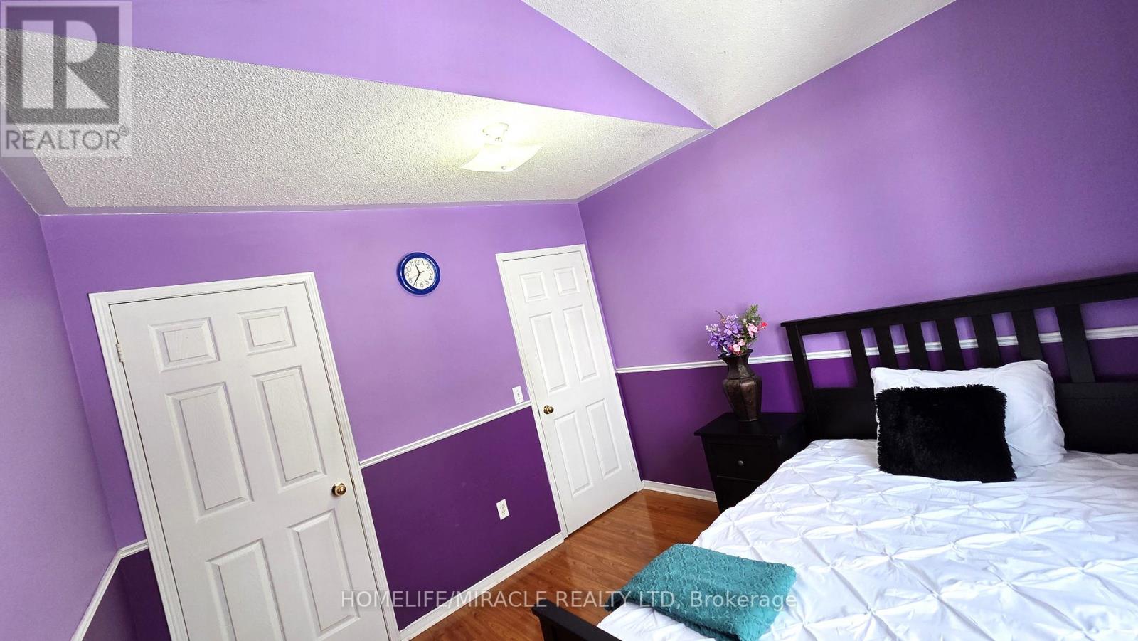 125 Seaside Circle, Brampton, Ontario  L6R 2G9 - Photo 27 - W12760758