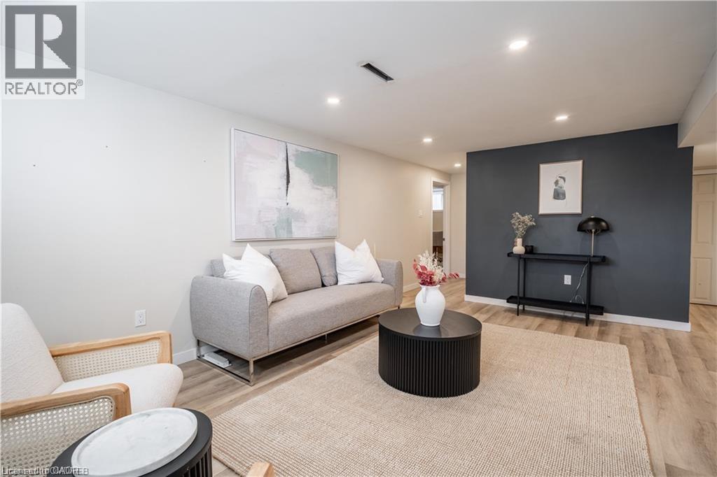 98 Lynbrook Drive Unit# Lower, Hamilton, Ontario  L9C 2K9 - Photo 6 - 40803373