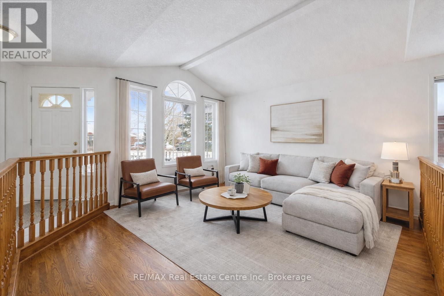 19 Merganser Drive, Guelph, Ontario  N1C 1C8 - Photo 3 - X12767262