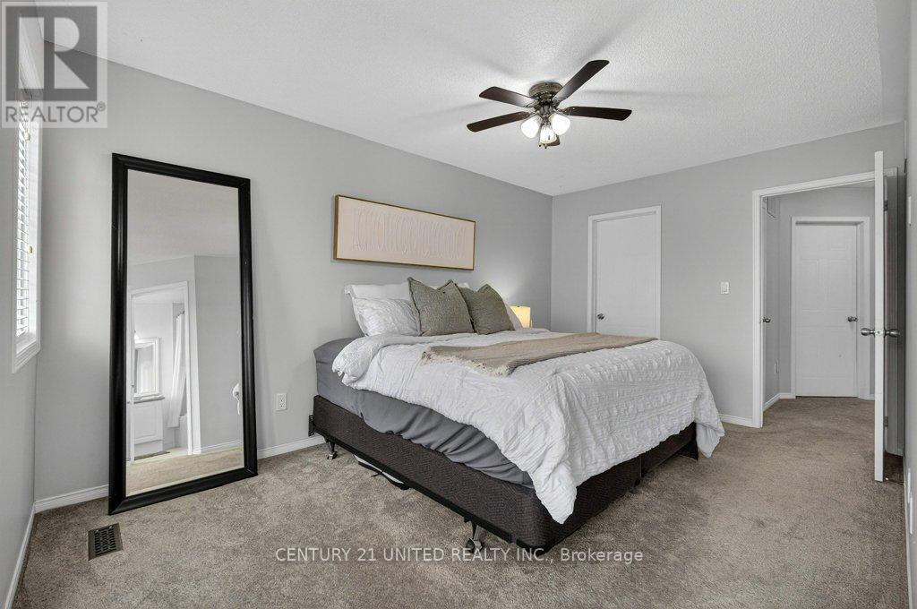 1780 Woodgate Trail, Oshawa (Samac), Ontario  L1G 8B3 - Photo 18 - E12767294