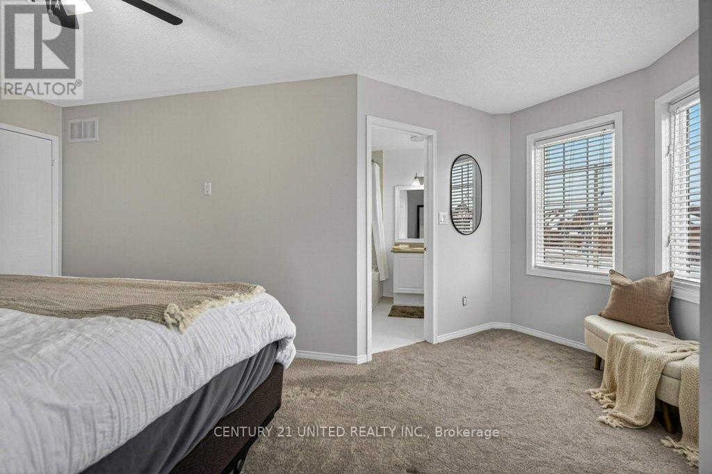 1780 Woodgate Trail, Oshawa (Samac), Ontario  L1G 8B3 - Photo 19 - E12767294