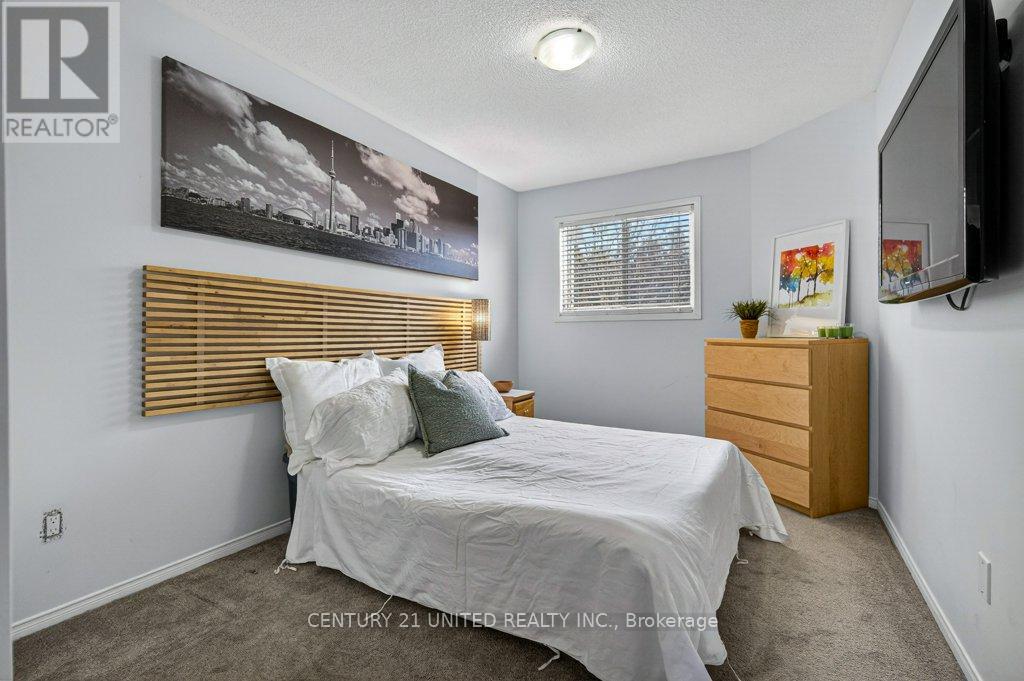 1780 Woodgate Trail, Oshawa (Samac), Ontario  L1G 8B3 - Photo 23 - E12767294