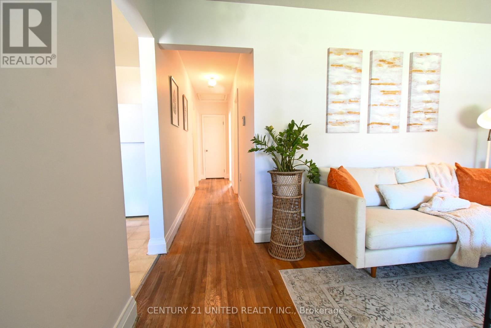 567 O'connell Road, Peterborough (Otonabee Ward 1), Ontario  K9J 4E2 - Photo 8 - X12767222