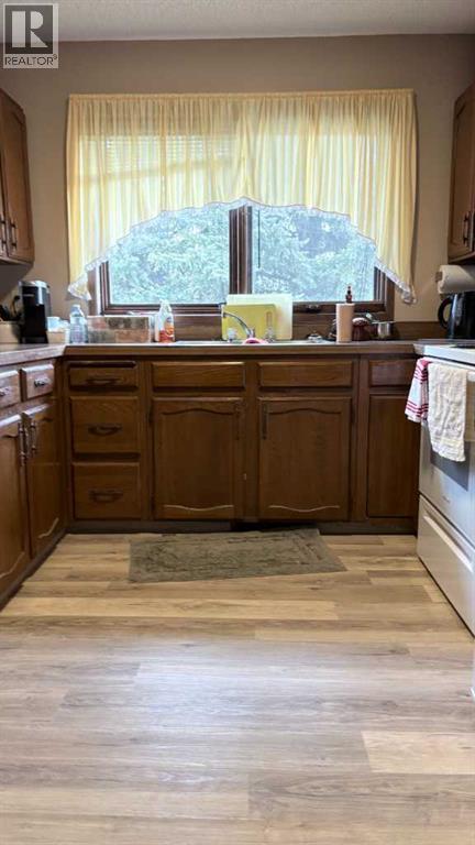 105 4th Street W, Foremost, Alberta  T0K 0X0 - Photo 13 - A2282972