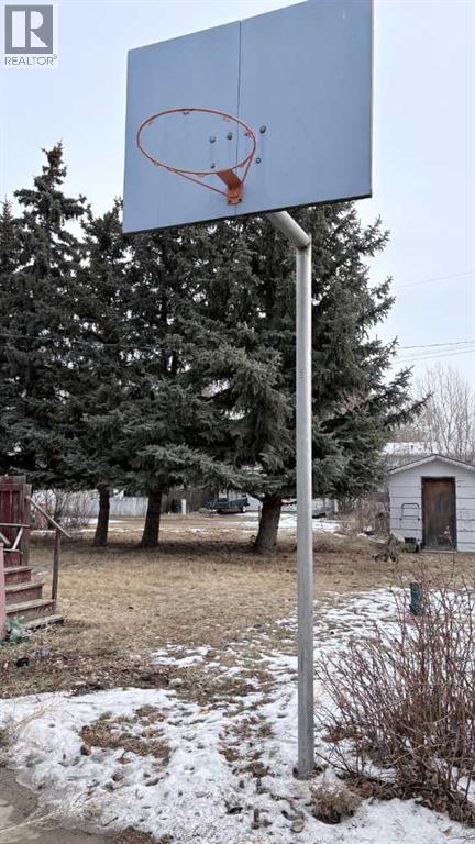 105 4th Street W, Foremost, Alberta  T0K 0X0 - Photo 24 - A2282972