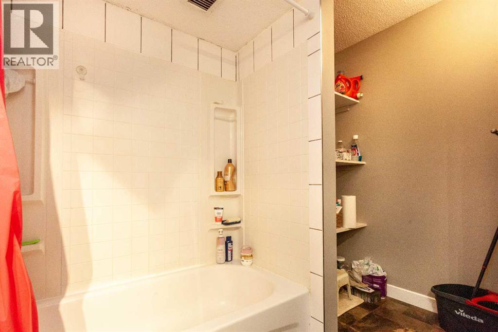 207b, 295 Columbia Boulevard W, Lethbridge, Alberta  T1K 4B8 - Photo 16 - A2282587