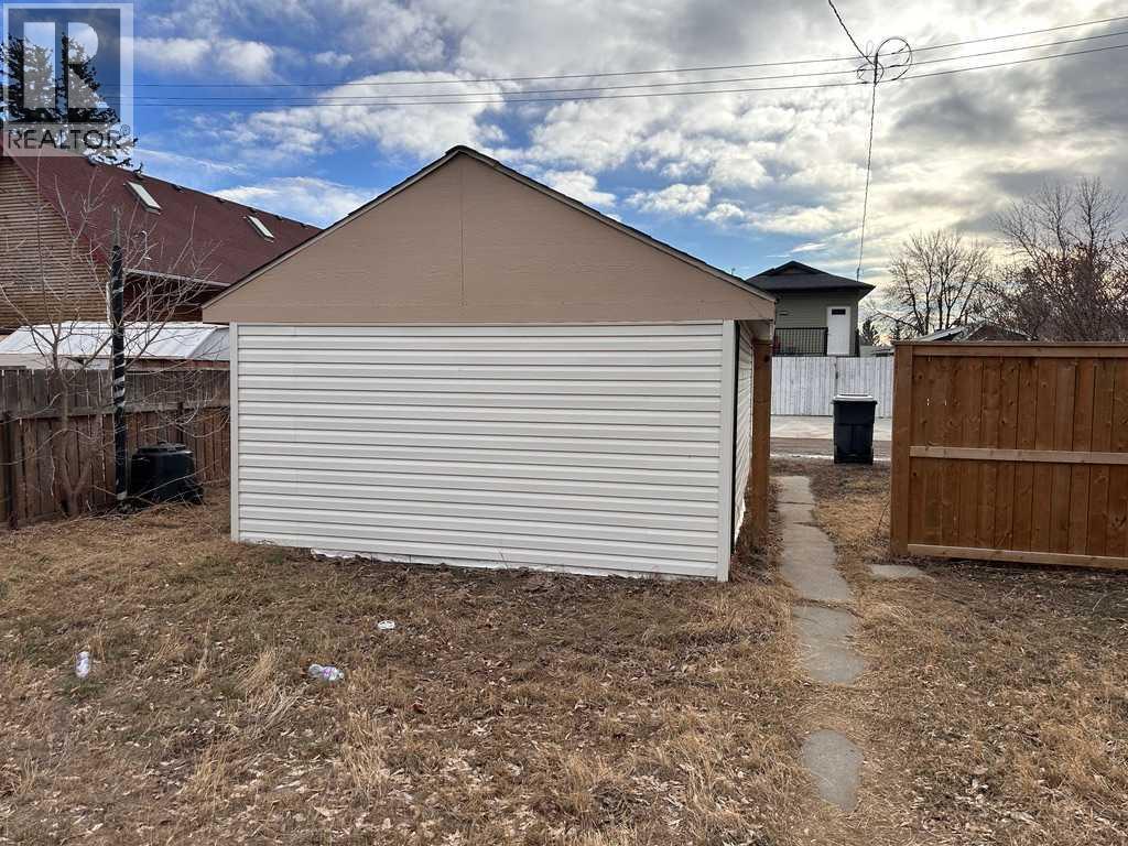 1912 6a Avenue N, Lethbridge, Alberta  T1H 0W7 - Photo 9 - A2284363