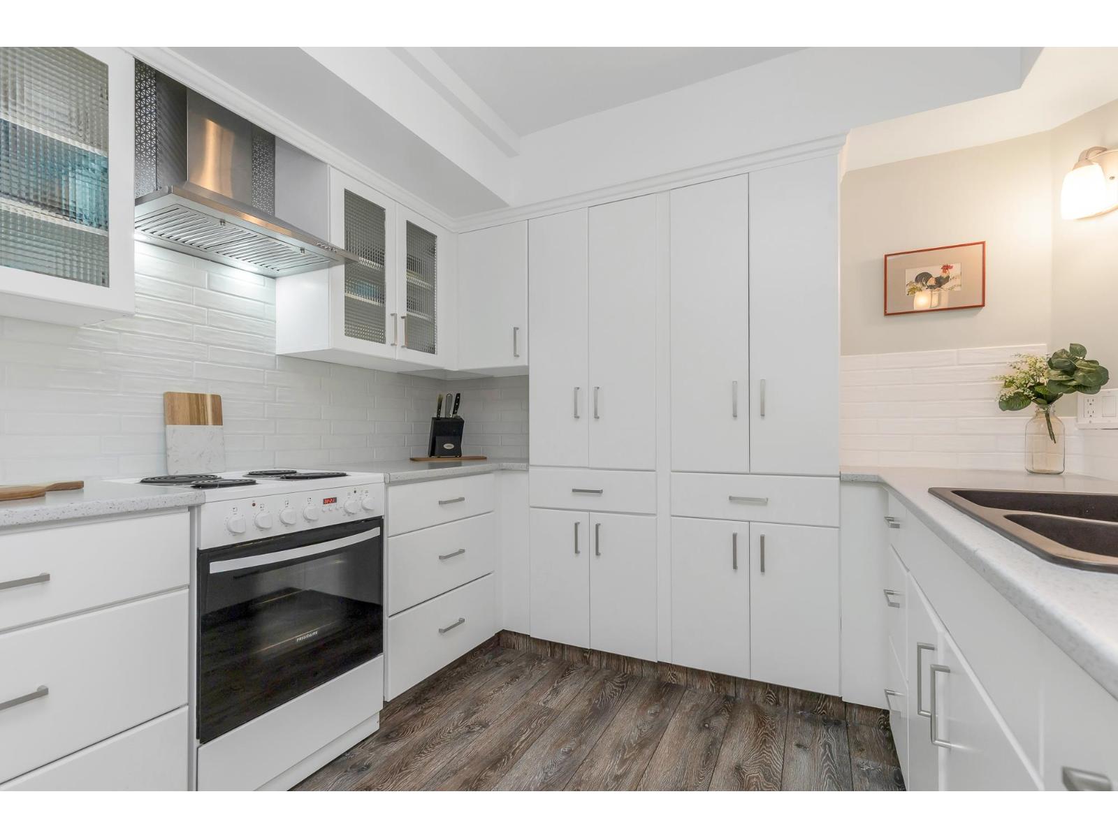 6 45915 Cheam Avenue, Chilliwack Downtown, Chilliwack, British Columbia  V2P 1N7 - Photo 6 - R3087062