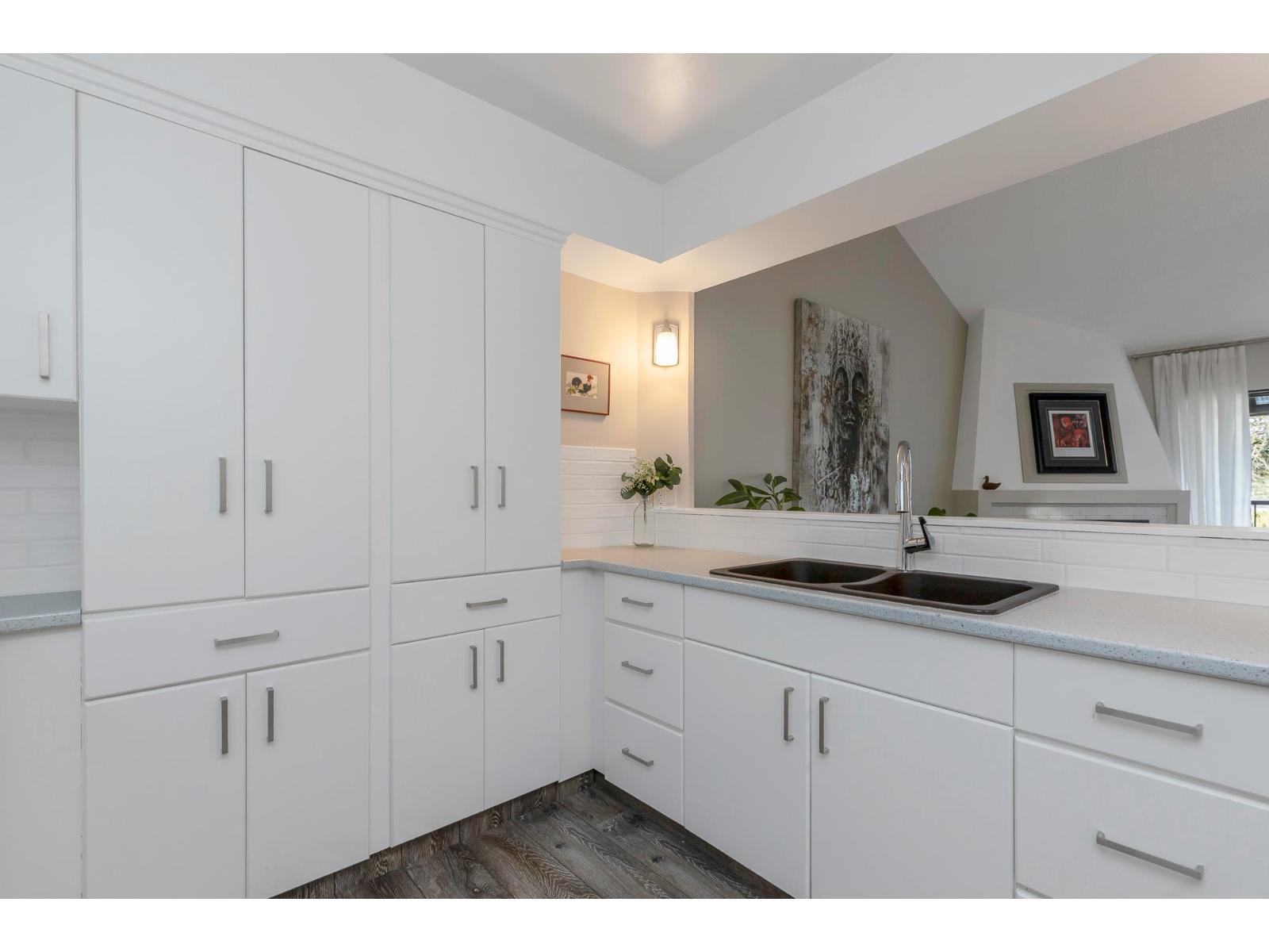 6 45915 Cheam Avenue, Chilliwack Downtown, Chilliwack, British Columbia  V2P 1N7 - Photo 8 - R3087062