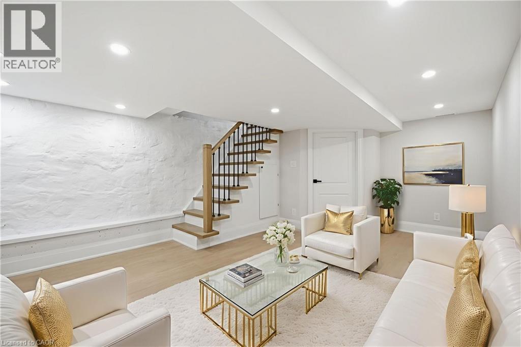 241 Maria Street, Toronto, Ontario  M6P 1W6 - Photo 24 - 40803417