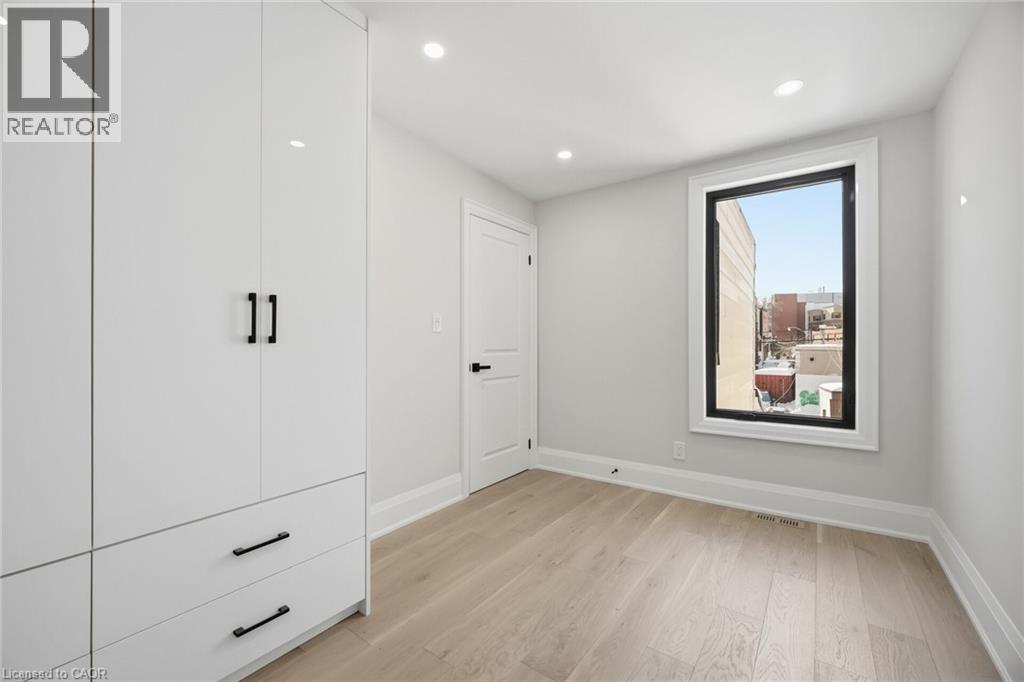 241 Maria Street, Toronto, Ontario  M6P 1W6 - Photo 20 - 40803417