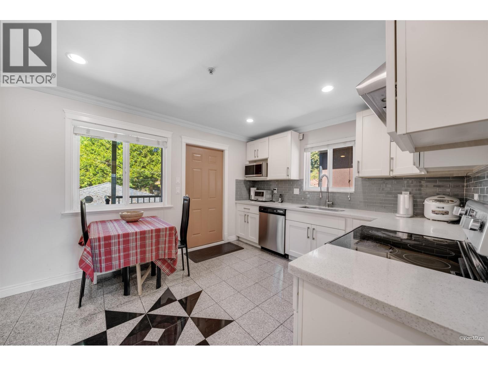 7531 Oak Street, Vancouver, British Columbia  V6P 4A4 - Photo 9 - R3087407