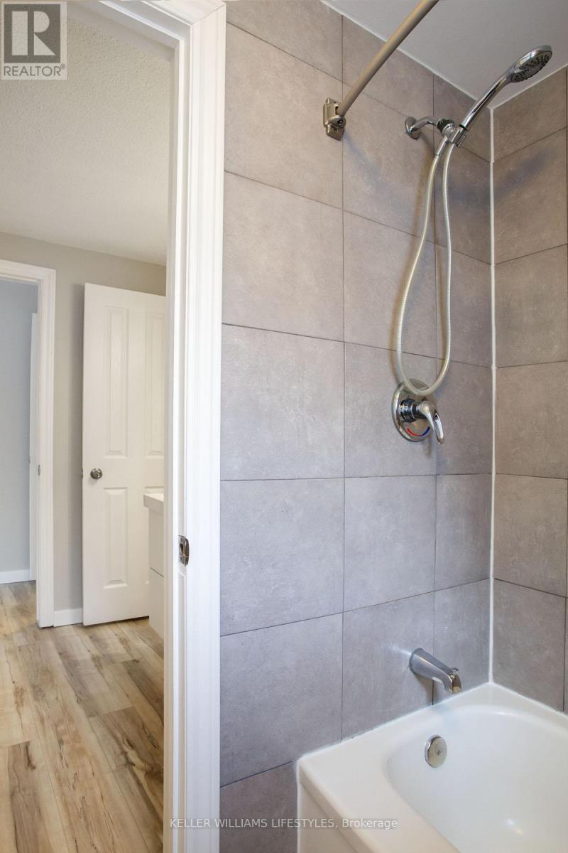 5 Winding Woods Crescent, London North, Ontario  N6G 3G3 - Photo 19 - X12767278