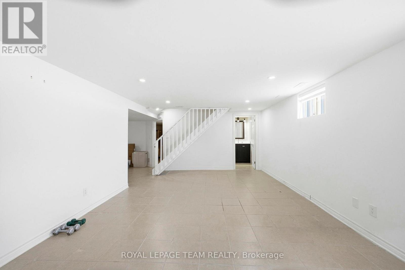 2171 Martha Avenue, Ottawa, Ontario  K1G 1K6 - Photo 25 - X12767240