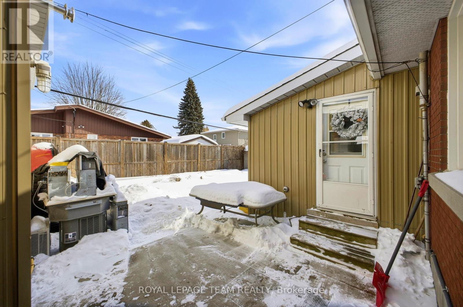 2171 Martha Avenue, Ottawa, Ontario  K1G 1K6 - Photo 35 - X12767240