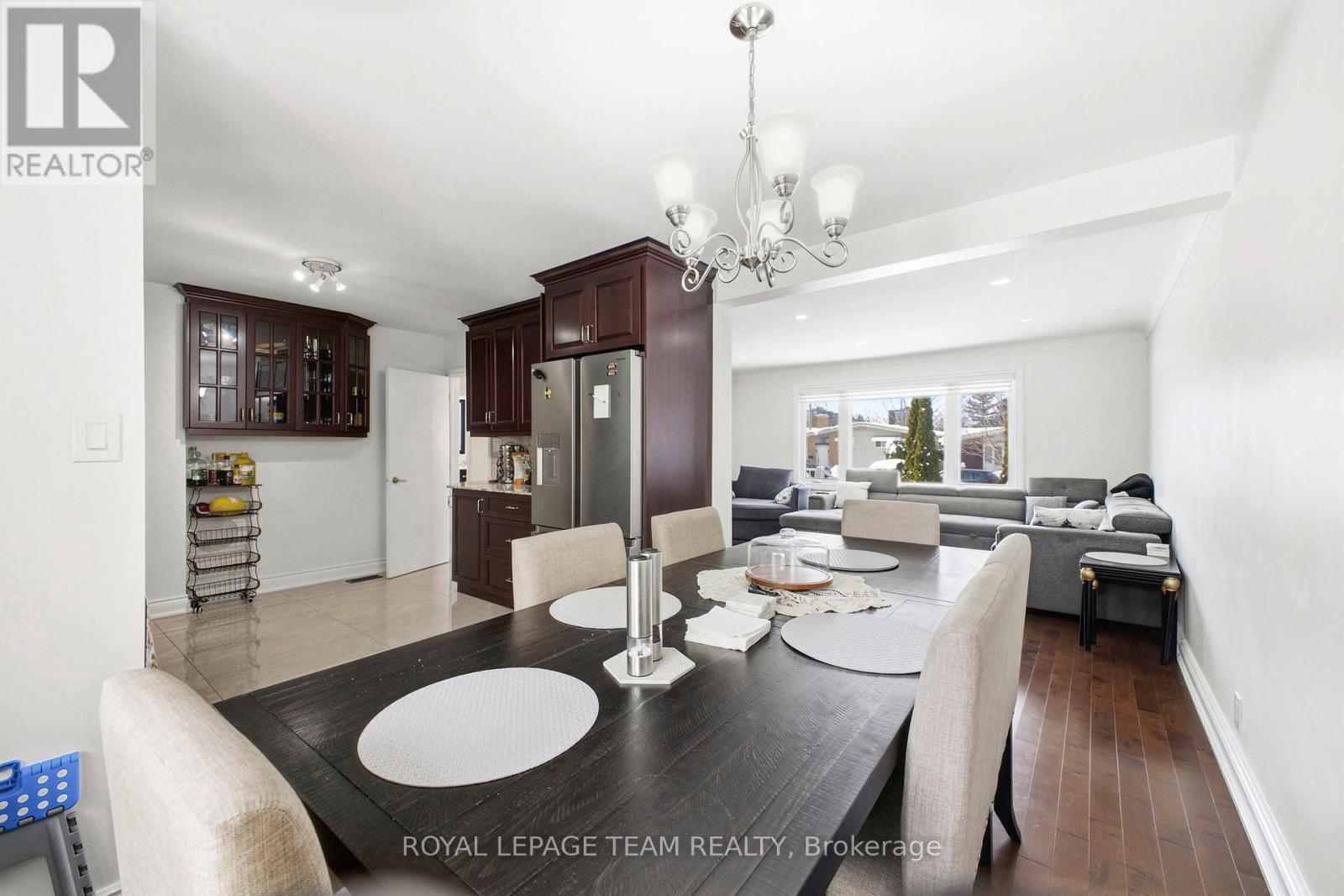 2171 Martha Avenue, Ottawa, Ontario  K1G 1K6 - Photo 9 - X12767240