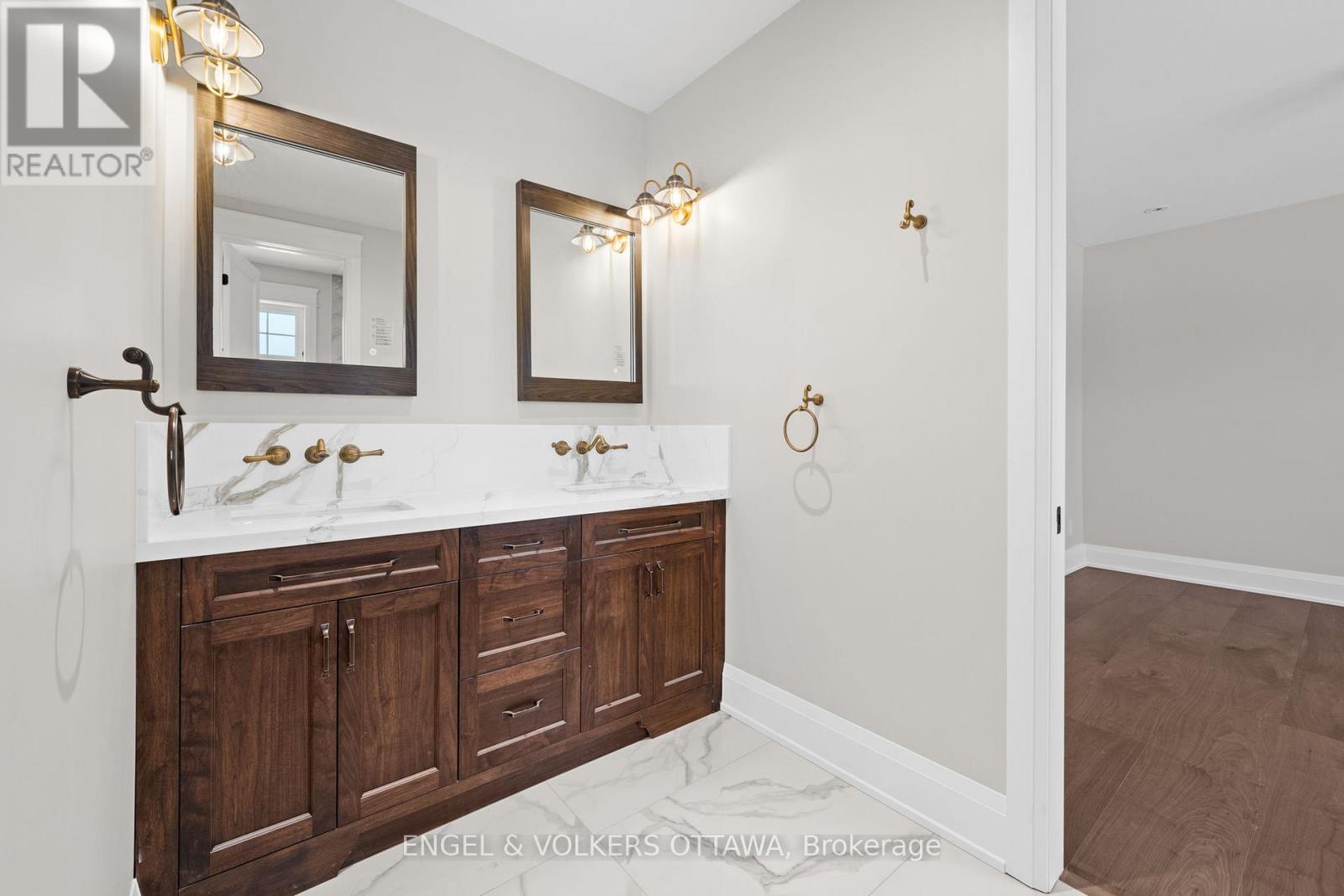 432 Ashbee Court, Ottawa, Ontario  K4M 0A8 - Photo 30 - X12767256