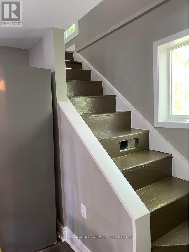 474 Lakeshore Road, Fort Erie, Ontario  L2A 1B5 - Photo 10 - X12767194