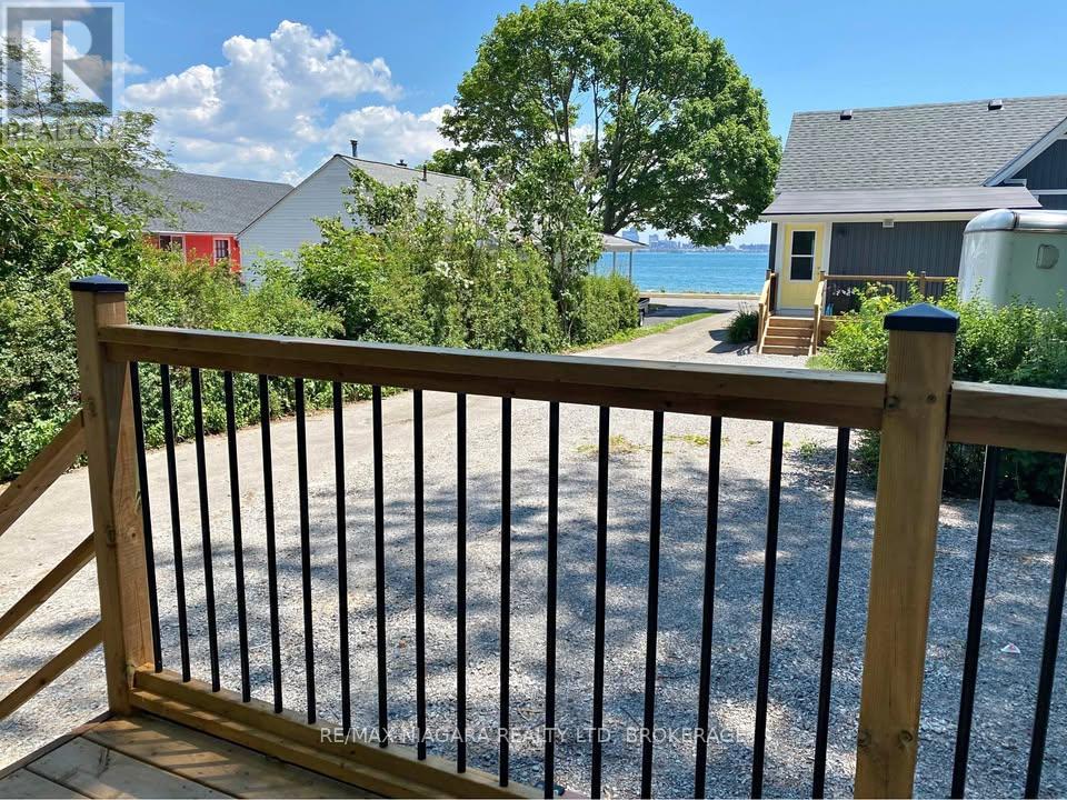 474 Lakeshore Road, Fort Erie, Ontario  L2A 1B5 - Photo 3 - X12767194
