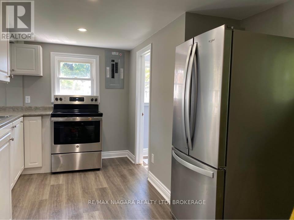 474 Lakeshore Road, Fort Erie, Ontario  L2A 1B5 - Photo 6 - X12767194