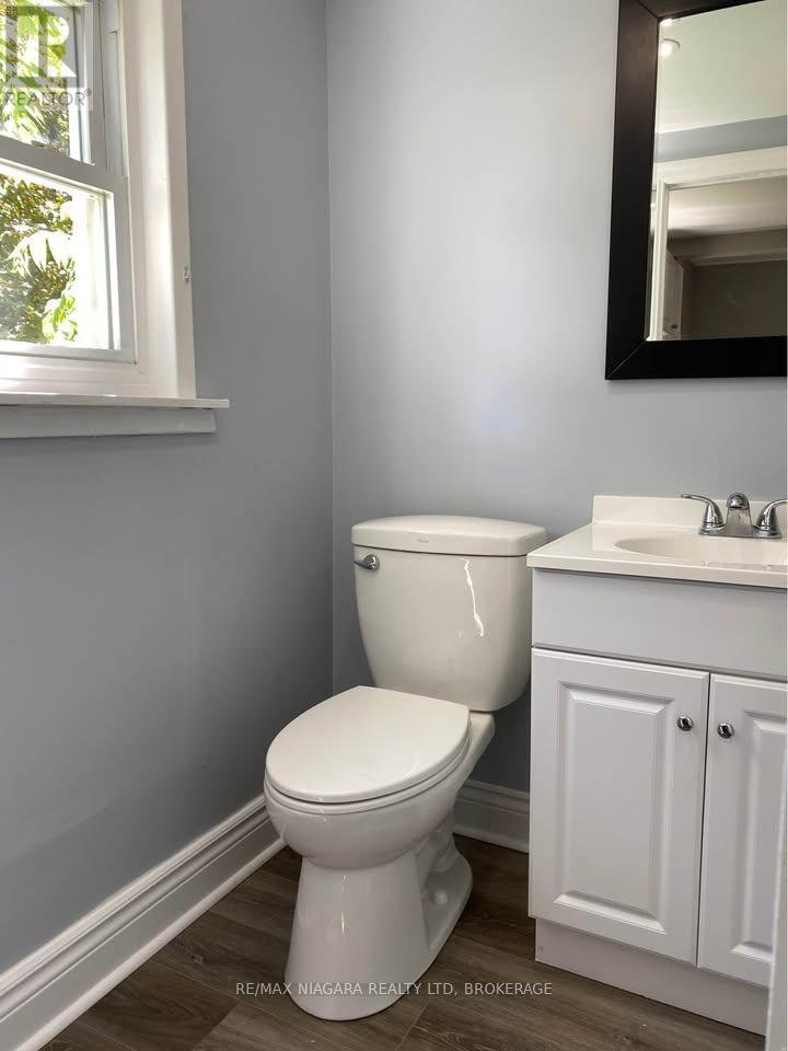 474 Lakeshore Road, Fort Erie, Ontario  L2A 1B5 - Photo 7 - X12767194