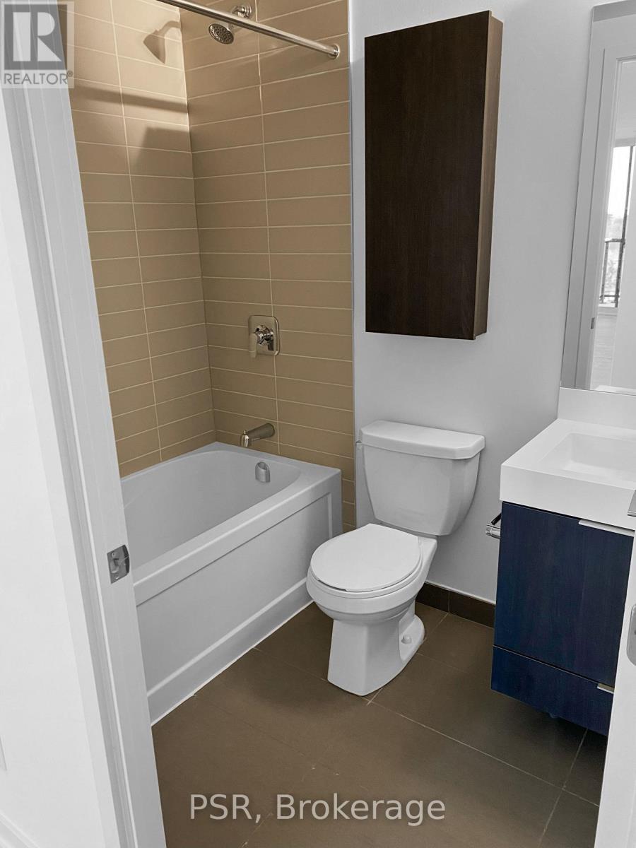 435 - 3100 Keele Street, Toronto (Downsview-Roding-Cfb), Ontario  M3M 0E1 - Photo 4 - W12719128