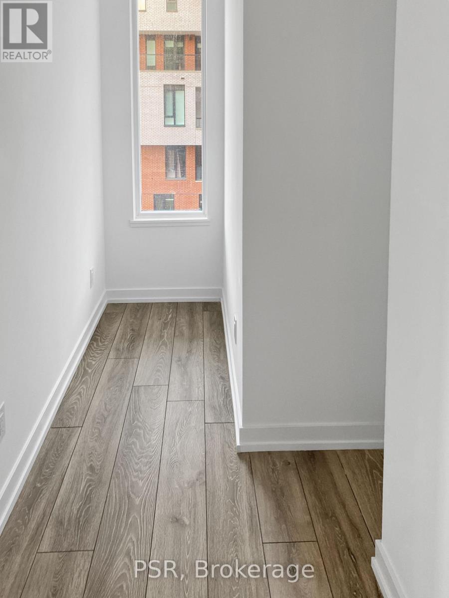 435 - 3100 Keele Street, Toronto (Downsview-Roding-Cfb), Ontario  M3M 0E1 - Photo 5 - W12719128