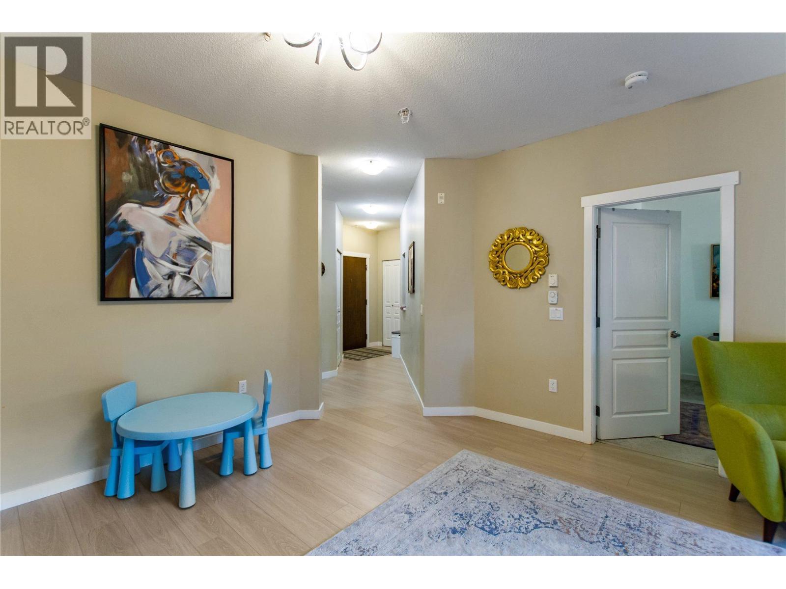 105 1150 Kensal Place, Coquitlam, British Columbia  V3B 0H4 - Photo 10 - R3087473