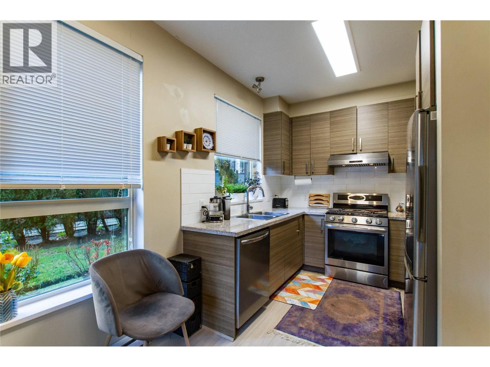 105 1150 Kensal Place, Coquitlam, British Columbia  V3B 0H4 - Photo 6 - R3087473