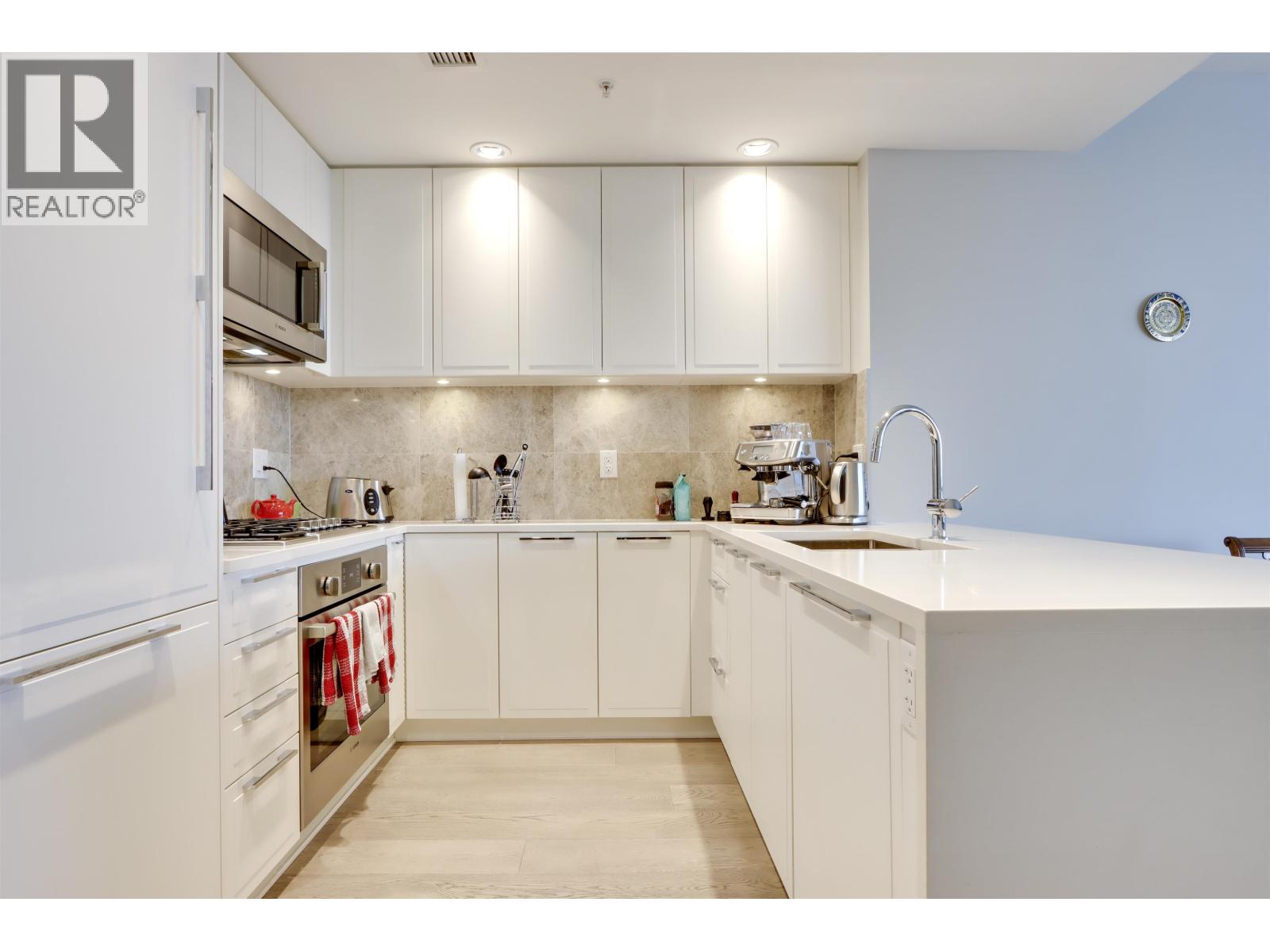 1208 118 Carrie Cates Court, Vancouver, British Columbia  V7M 0G6 - Photo 16 - R3087476