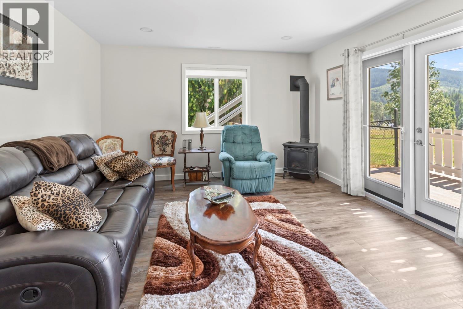 1100 Bear Brook Road, Arrow Creek, British Columbia  V0B 1G8 - Photo 9 - 10375088