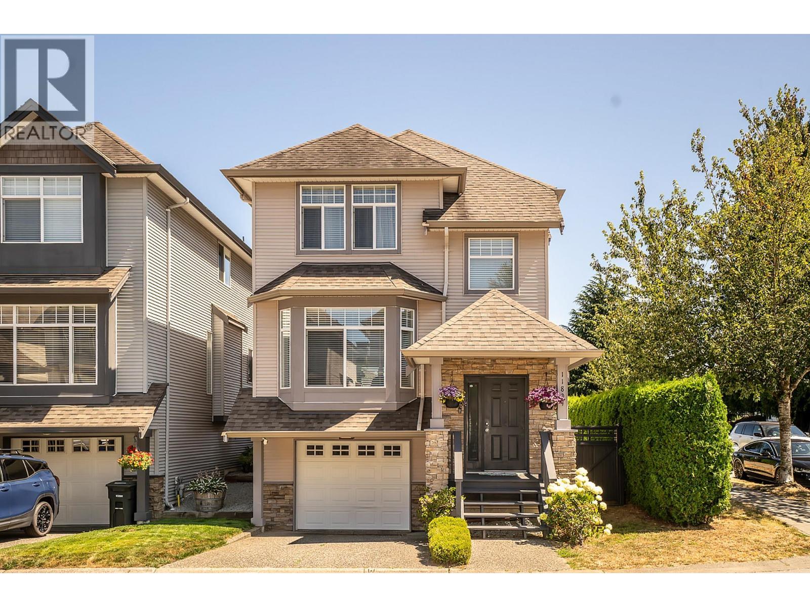 11804 191a Street, Pitt Meadows, British Columbia  V3Y 0A4 - Photo 3 - R3087485