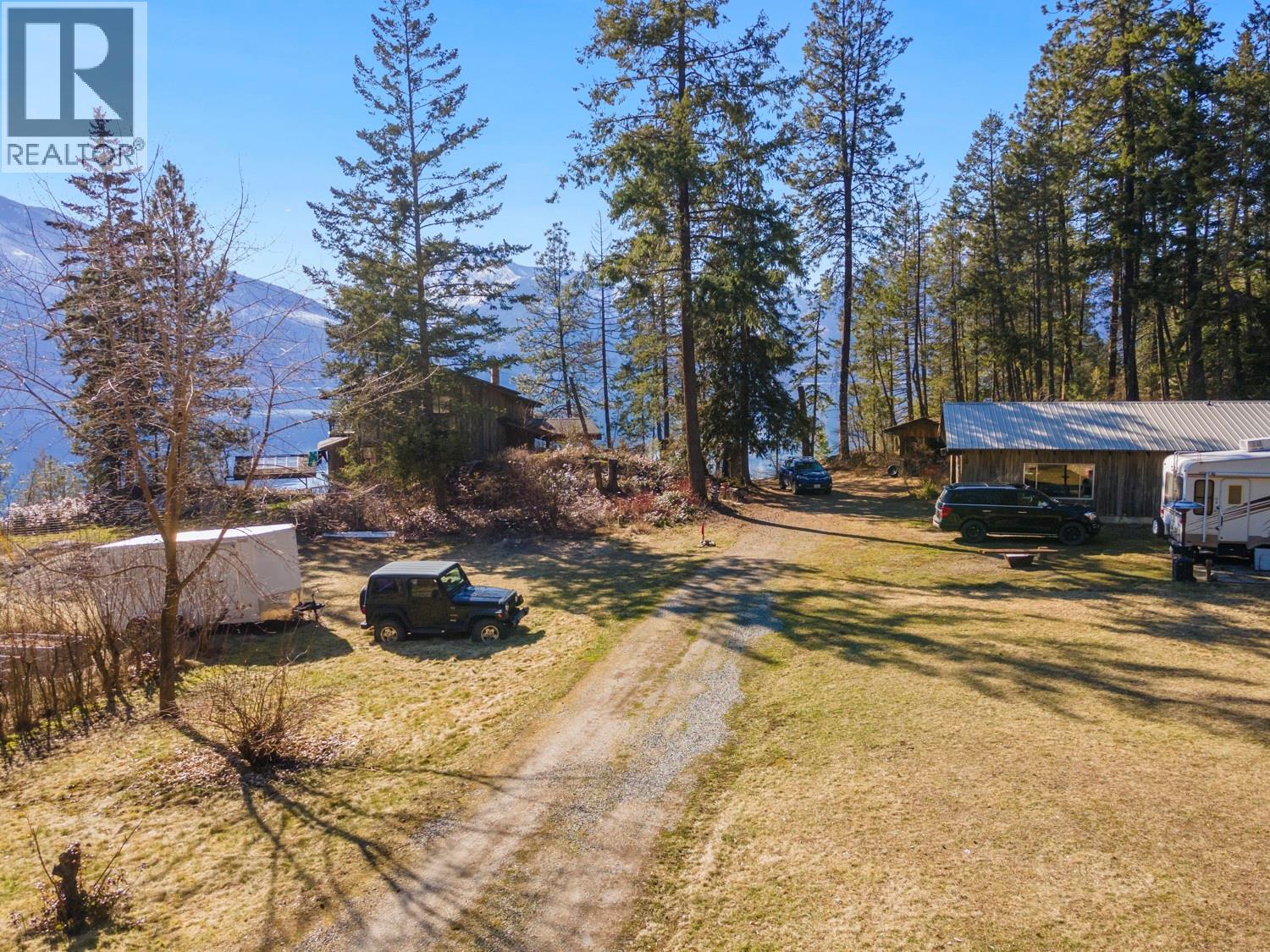 9873 3a Highway, Kuskanook, British Columbia V0B 2C0 - Photo 25 - 10373937