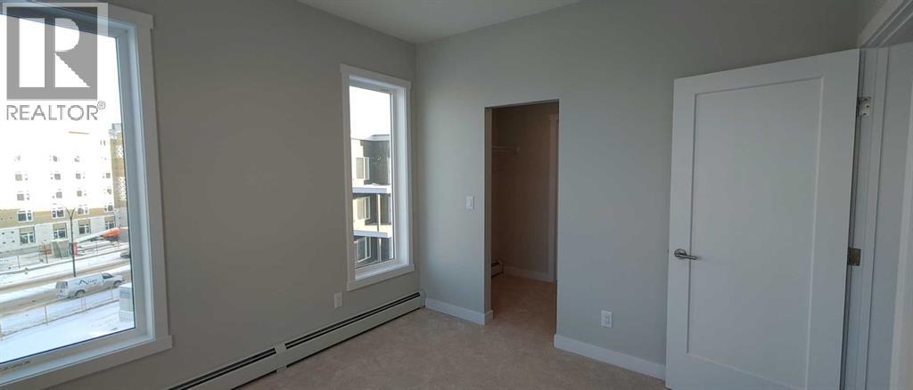 403, 660 Shawnee Square Sw, Calgary, Alberta  T2Y 0X6 - Photo 7 - A2279294