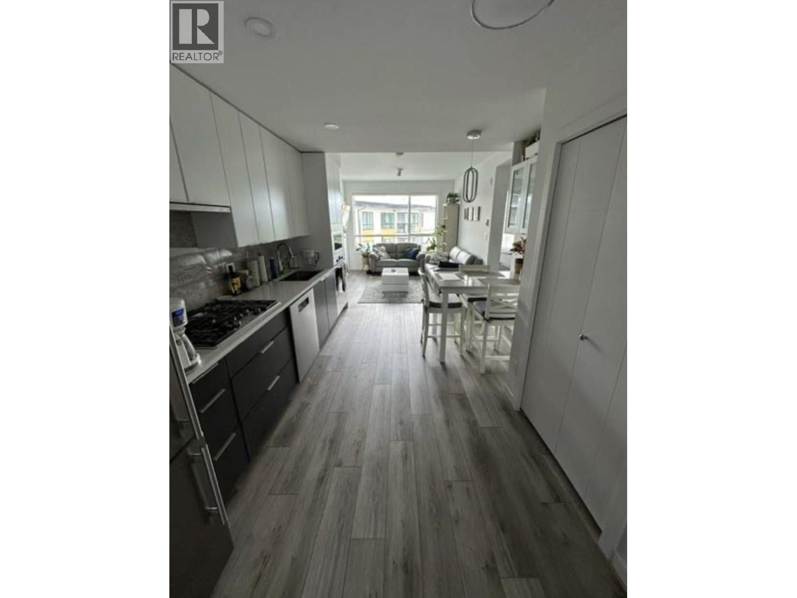 606 11639 227 St, Maple Ridge, British Columbia  V2X 0Z9 - Photo 2 - R3086519